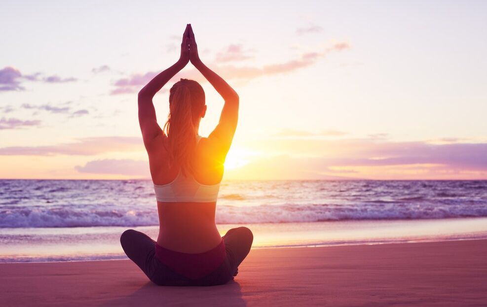exercices avec des éléments de yoga pour perdre du poids